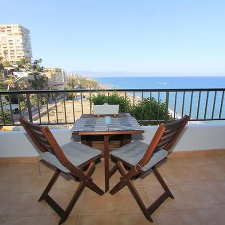 דירה Amazing In Front Of The Sea